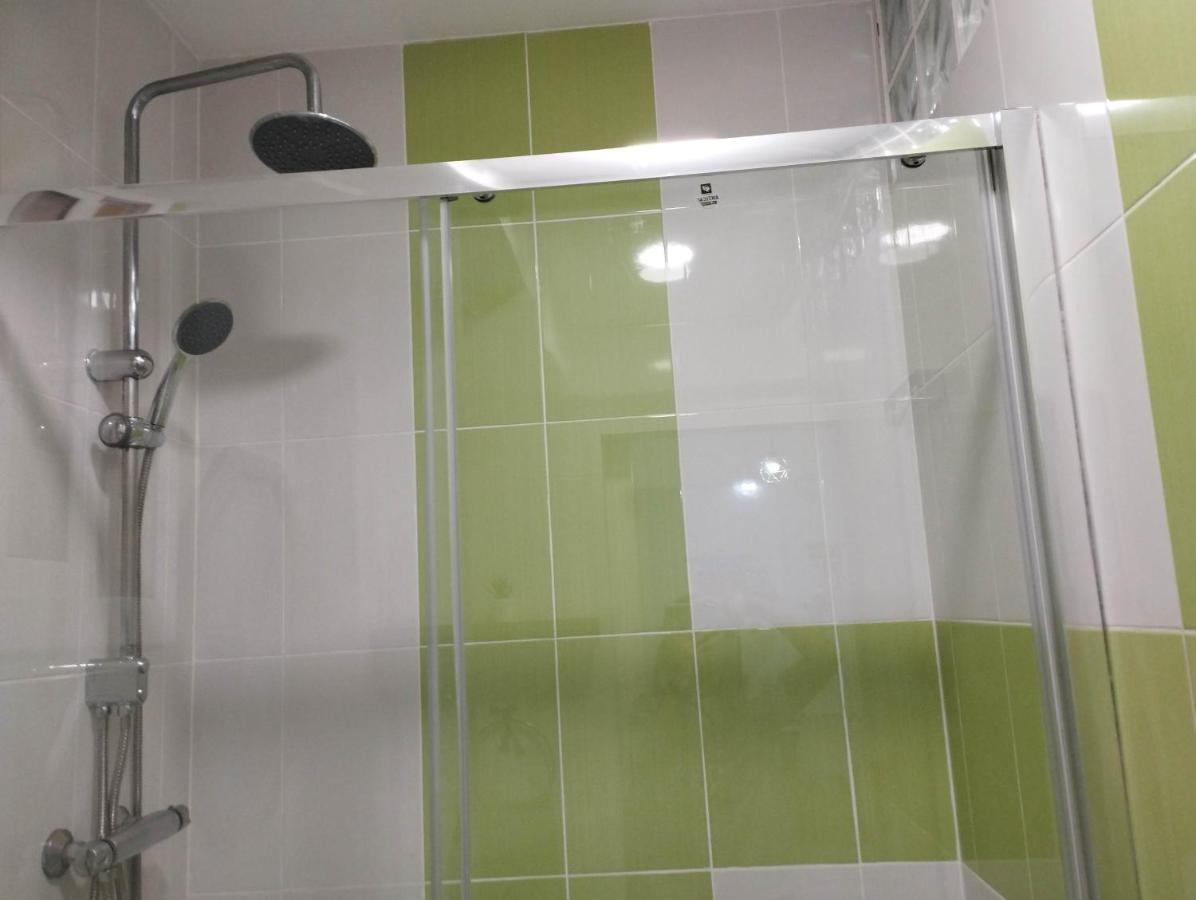 Apartment Fira Bcn Camp Nou L'Hospitalet de Llobregat Luaran gambar