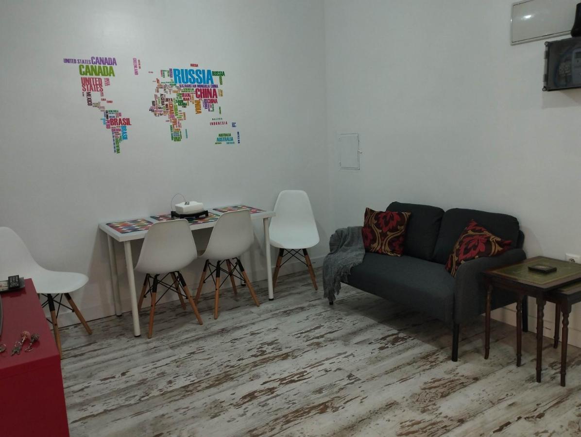 Apartment Fira Bcn Camp Nou L'Hospitalet de Llobregat Luaran gambar